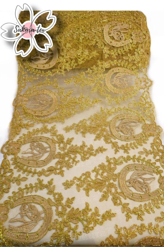 Blonda Bordada con 2 Tiras "Caballos Mediana"