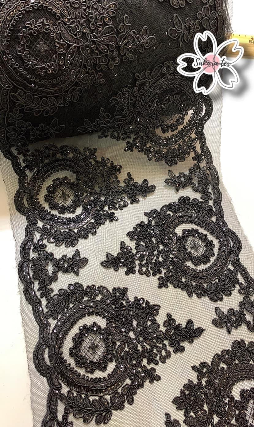 Blonda Bordada con Lentejuelas y 2 Tiras "Mini"