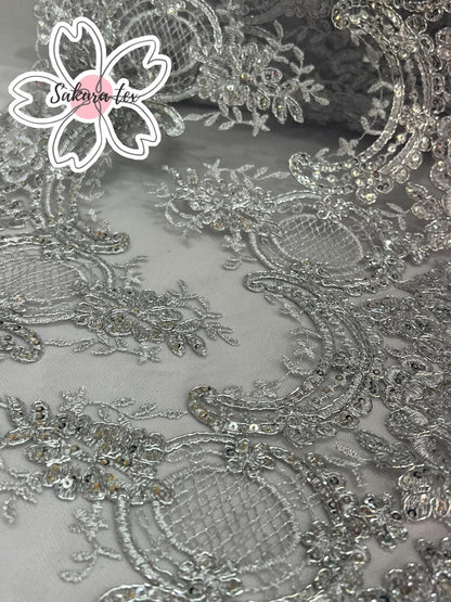 Blonda Bordada con Lentejuelas y 2 Tiras "Oval"