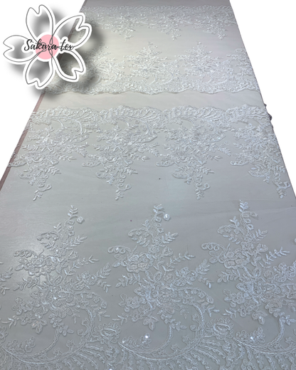 Blonda Bordada con Lentejuelas y 4 Tiras "Rosas"