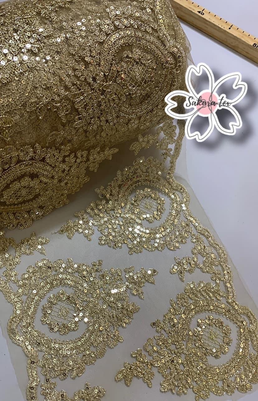 Blonda Bordada con Lentejuelas y 2 Tiras "Mini"