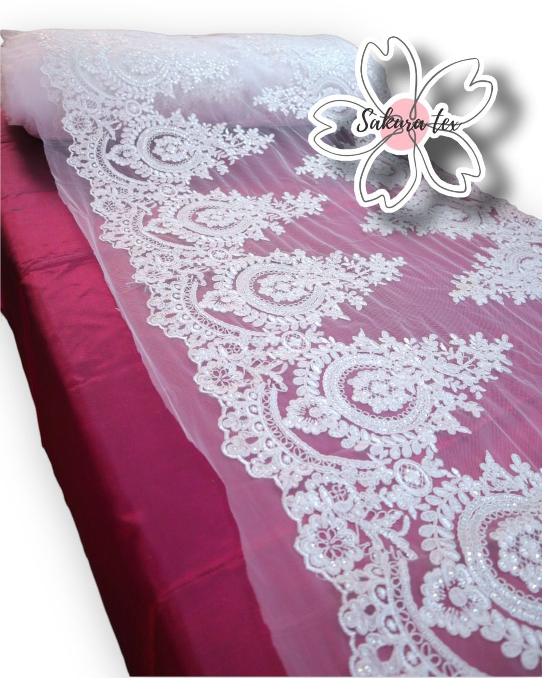 Blonda Bordada con Lentejuelas y 2 Tiras "Raga"