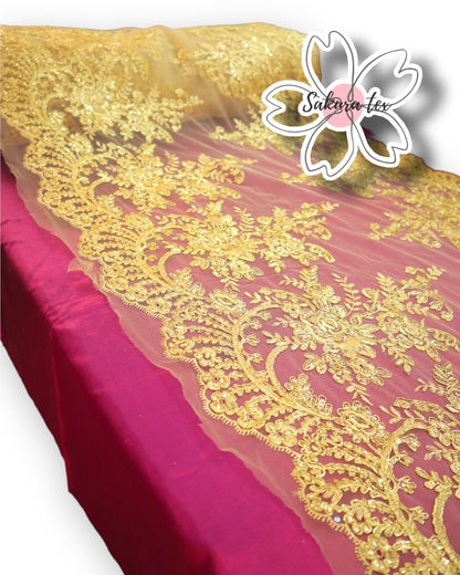 Blonda Bordada con Lentejuelas y 2 Tiras "Rosas"