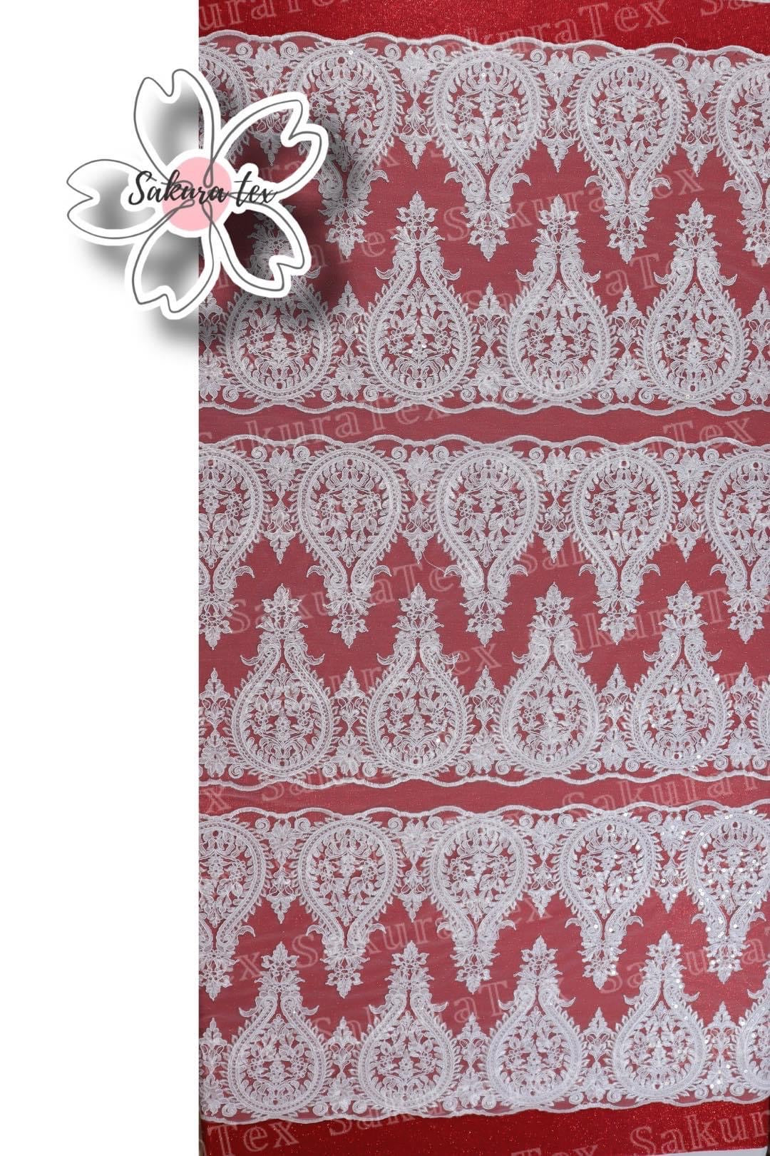 Blonda Bordada con 6 Tiras "Espiga"