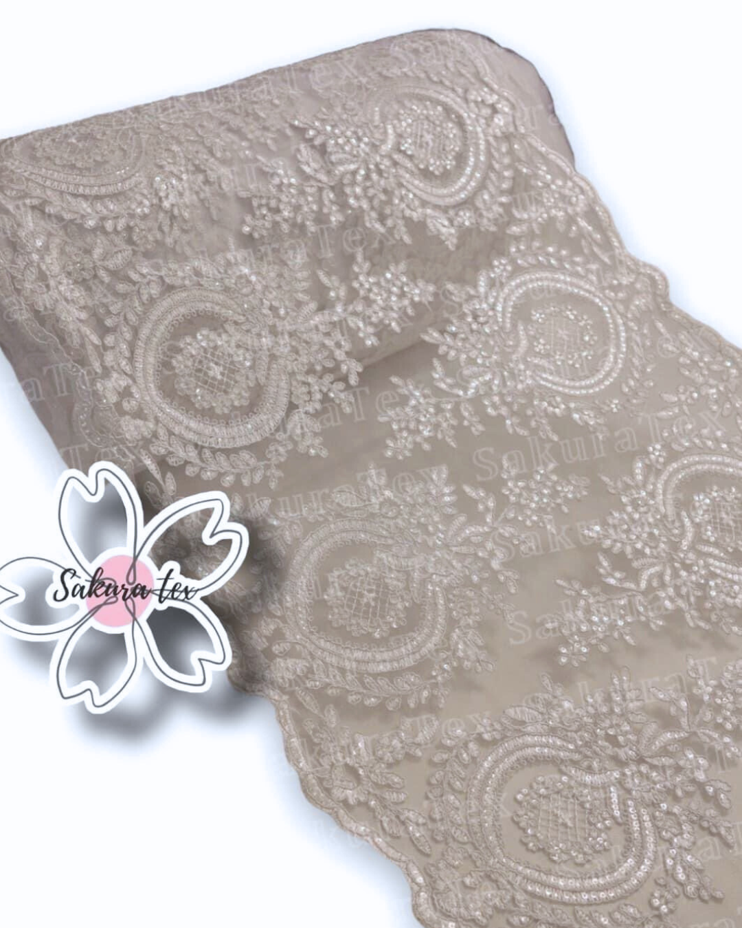 Blonda Bordada con Lentejuelas y 2 Tiras "Raga Mediana"