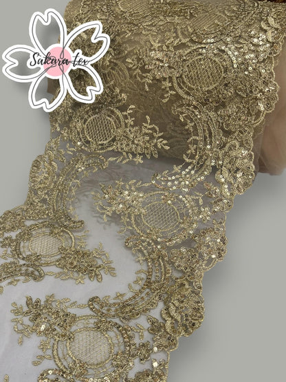 Blonda Bordada con Lentejuelas y 2 Tiras "Oval"